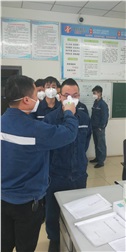 “宅”一起，抗疫情